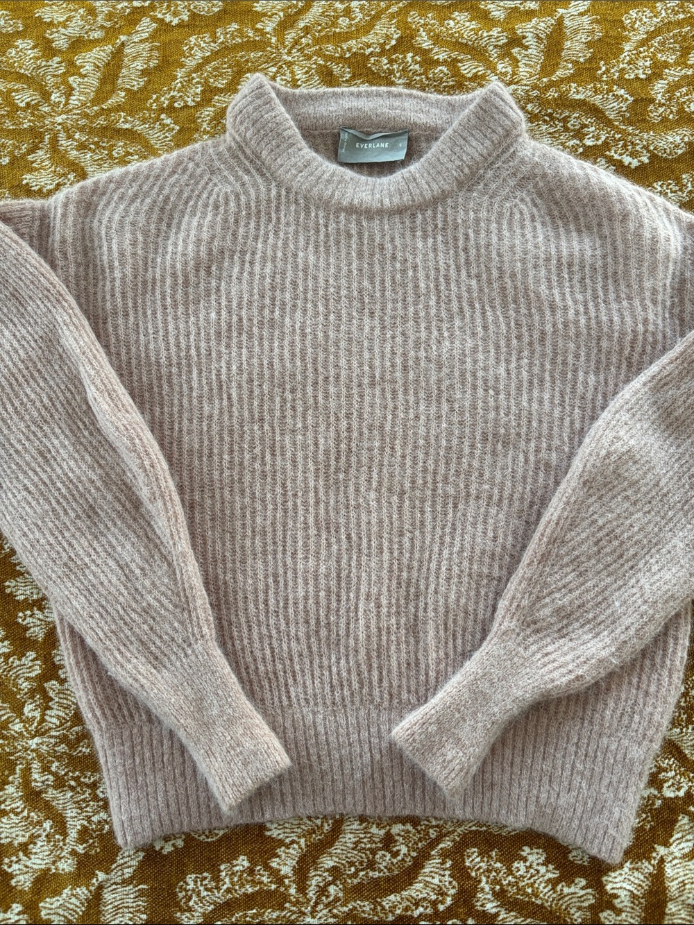 Everlane Cocoon crewneck sweater, alpaca blend, tan/pink, cropped, size S